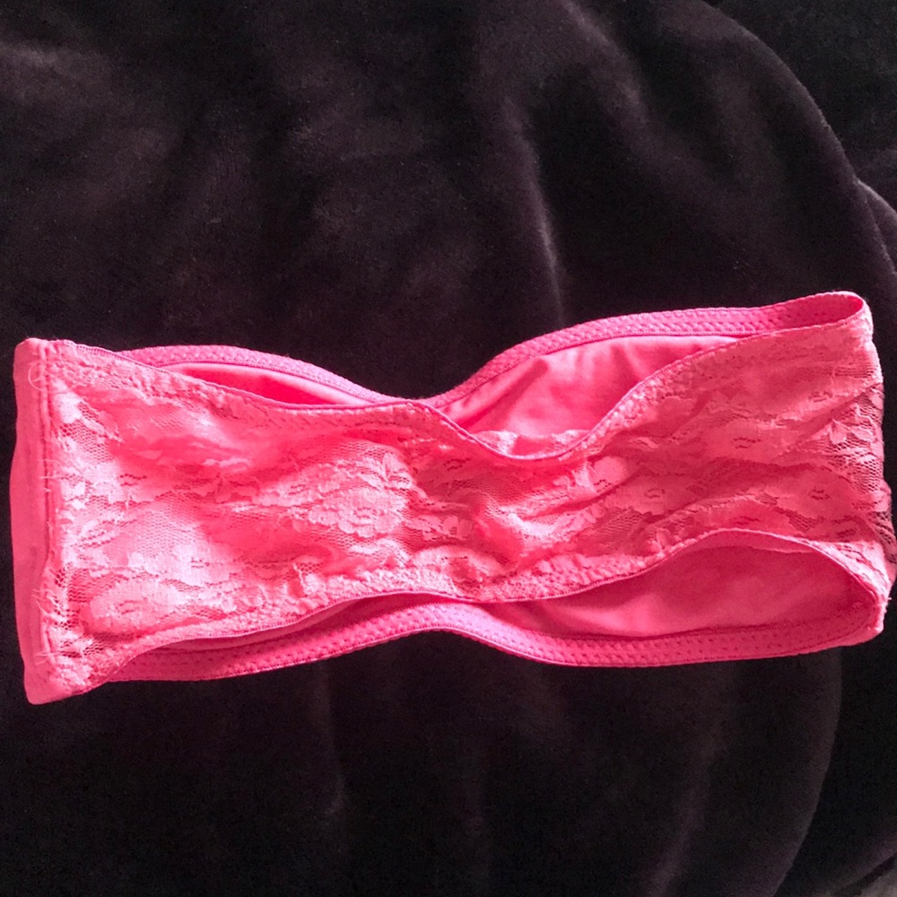 Pink bralette with lace 💕